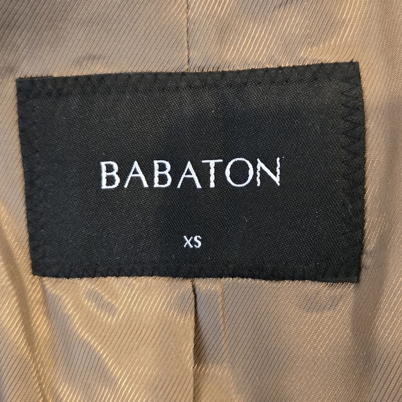 Babaton Double-Breasted Women's Coat - Picture 5 of 10